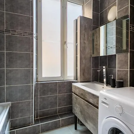 Apartment Confortable A 10 Min Du Marche De Noel