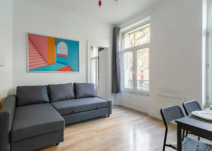 Ideal Pour Visiter